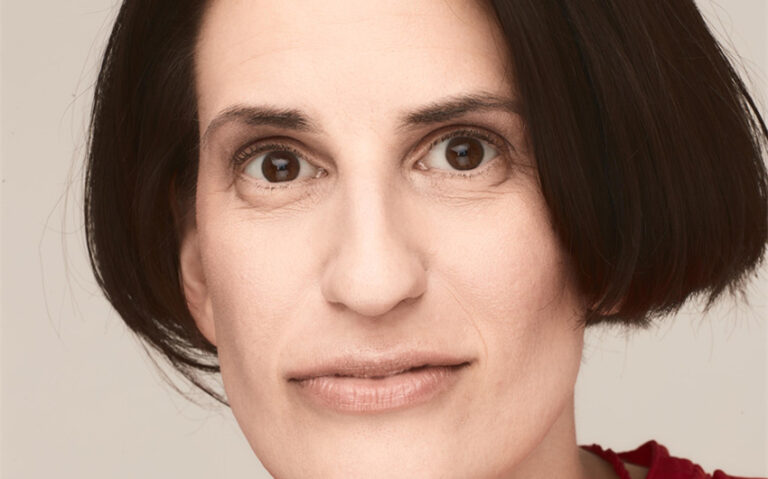 krista komondor net worth