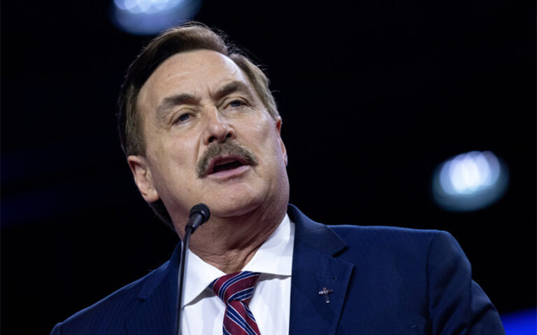 what is mike lindell's net worth