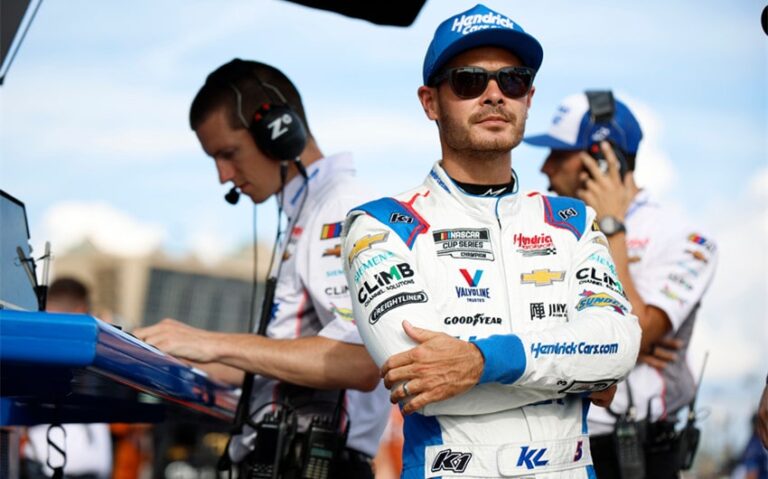 kyle larson net worth