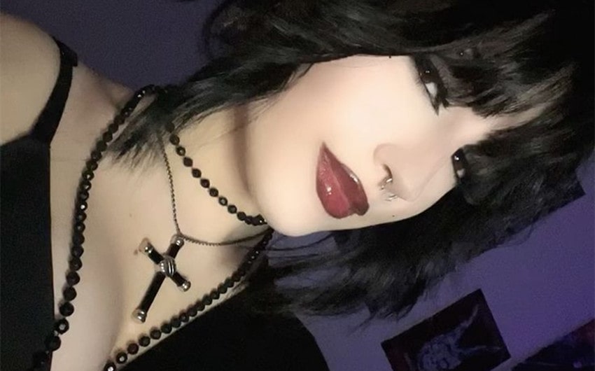 goth girl onlyfans