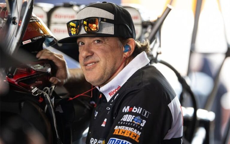 how many times has tony stewart been married