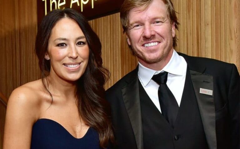 chip and joanna gaines net worth