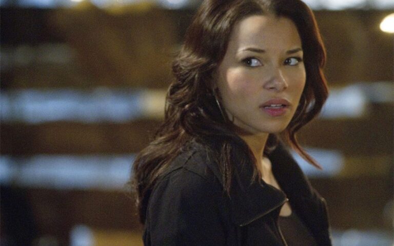 Jessica Parker Kennedy Net Worth