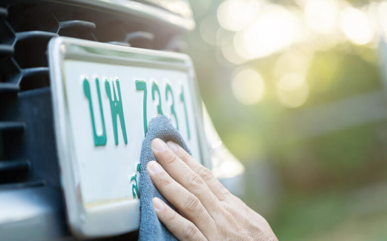 5 Benefits of Getting Customized License Plates for Your Business Vehicles